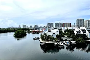 400 Kings Point Dr, Sunny Isles Beach, FL 33160 - Photo 15