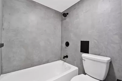 3301 N Country Club Dr #101, Aventura, FL 33180 - Photo 13