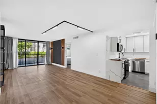 3301 N Country Club Dr, Aventura, FL 33180 - Photo 1