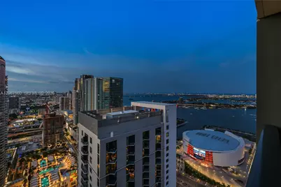 159 NE 6th St #4713, Miami, FL 33132 - Photo 9