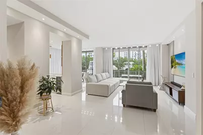 3500 Mystic Pointe Dr #104, Aventura, FL 33180 - Photo 9