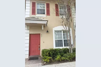 677 NW 42nd Ave, Plantation, FL 33317 - Photo 1