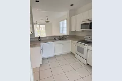 677 NW 42nd Ave, Plantation, FL 33317 - Photo 3