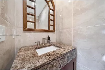 615 NW 10th Ter #1, Fort Lauderdale, FL 33311 - Photo 3