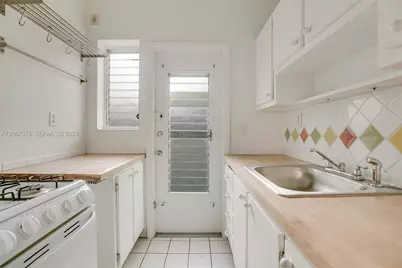 835 Meridian Ave #3, Miami Beach, FL 33139 - Photo 9