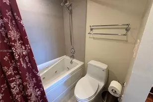 11111 Biscayne Blvd, Miami, FL 33181 - Photo 9