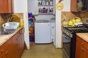 371 W 47th St, Hialeah, FL 33012 - Photo 11