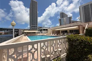 1825 S Ocean Dr, Hallandale Beach, FL 33009 - Photo 27