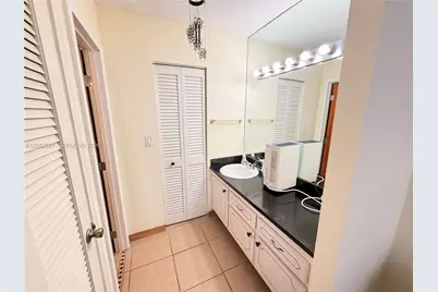 1825 S Ocean Dr #607, Hallandale Beach, FL 33009 - Photo 17