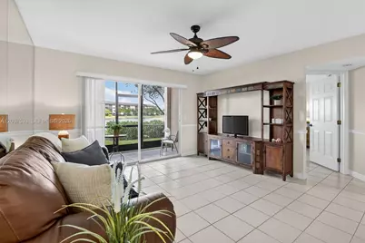 13705 SW 12th St #103B, Pembroke Pines, FL 33027 - Photo 17