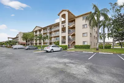 13705 SW 12th St #103B, Pembroke Pines, FL 33027 - Photo 41