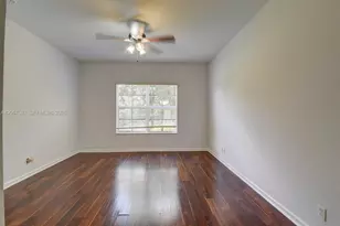 1811 NE 5th St, Boynton Beach, FL 33435 - Photo 13