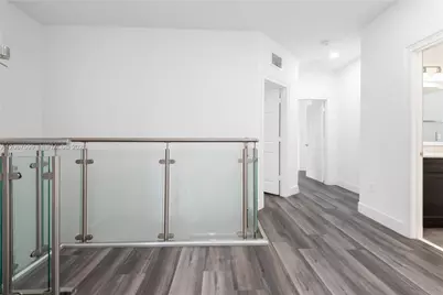10235 NW 87th Ter, Doral, FL 33178 - Photo 31