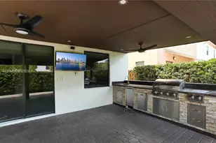 10235 NW 87th Terrace, Doral, FL 33178 - Photo 27