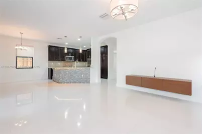 10235 NW 87th Ter, Doral, FL 33178 - Photo 21
