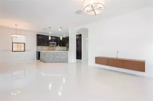 10235 NW 87th Terrace, Doral, FL 33178 - Photo 21