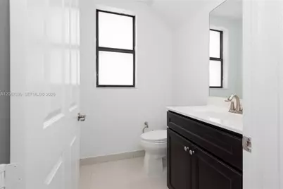 10235 NW 87th Ter, Doral, FL 33178 - Photo 25