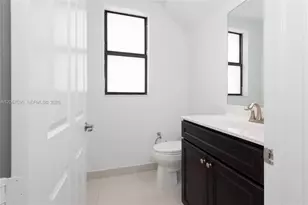 10235 NW 87th Terrace, Doral, FL 33178 - Photo 25