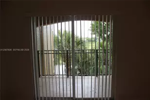 11730 SW 2nd St, Pembroke Pines, FL 33025 - Photo 25