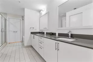 999 SW 1st Ave, Miami, FL 33130 - Photo 7