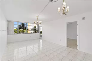 1351 NE Miami Gardens Dr, Miami, FL 33179 - Photo 17