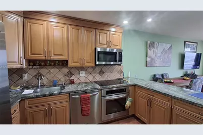 13499 Biscayne Blvd #PH1712, North Miami, FL 33181 - Photo 5