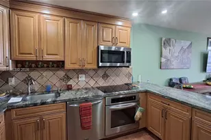 13499 Biscayne Blvd, North Miami, FL 33181 - Photo 5