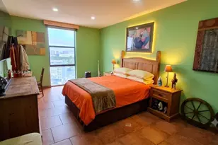 13499 Biscayne Blvd, North Miami, FL 33181 - Photo 9
