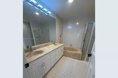 7860 Lexington Club Blvd #B, Delray Beach, FL 33446 - Photo 11
