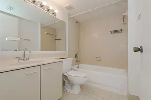 6272 NW 186th St, Miami, FL 33015 - Photo 23
