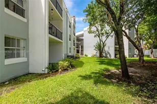 6272 NW 186th St, Miami, FL 33015 - Photo 3