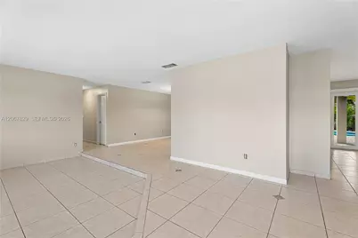 14020 SW 38th St, Miami, FL 33175 - Photo 5