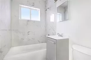 1202 NW 34th St, Miami, FL 33142 - Photo 11