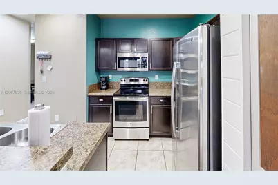 729 SE 34th Ave, Homestead, FL 33033 - Photo 15