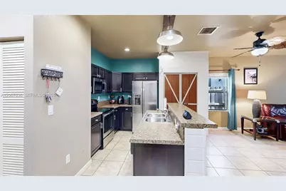 729 SE 34th Ave, Homestead, FL 33033 - Photo 13