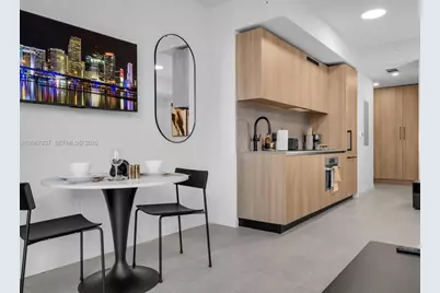 121 NE 5th St #1607, Miami, FL 33132 - Photo 23
