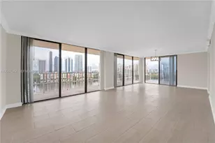 290 174th St, Sunny Isles Beach, FL 33160 - Photo 21