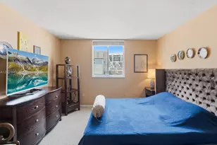 3588 Collins Ave, Miami Beach, FL 33140 - Photo 11