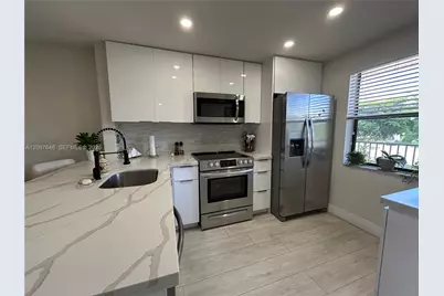 10130 Sunrise Lakes Blvd #207, Sunrise, FL 33322 - Photo 1