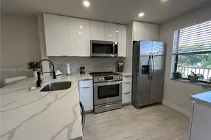 10130 Sunrise Lakes Blvd, Sunrise, FL 33322 - Photo 1