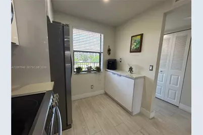 10130 Sunrise Lakes Blvd #207, Sunrise, FL 33322 - Photo 15