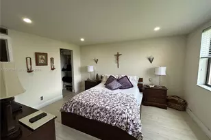 10130 Sunrise Lakes Blvd, Sunrise, FL 33322 - Photo 19