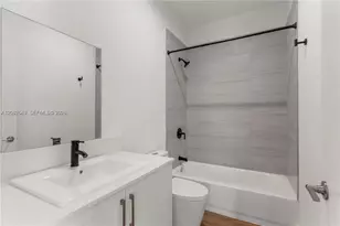 401 SW 1st St, Florida City, FL 33034 - Photo 13
