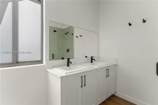 401 SW 1st St, Florida City, FL 33034 - Photo 19