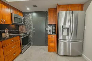 200 Diplomat Pkwy, Hallandale Beach, FL 33009 - Photo 13