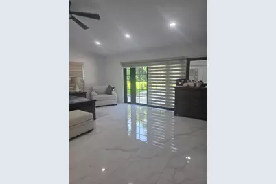 18611 SW 61st Ct, Southwest Ranches, FL 33332 - Photo 15