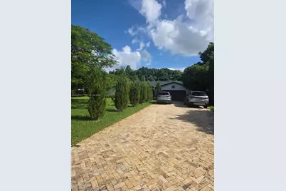 18611 SW 61st Ct, Southwest Ranches, FL 33332 - Photo 1