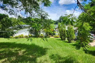18611 SW 61st Ct, Southwest Ranches, FL 33332 - Photo 1
