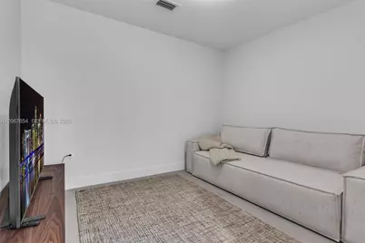 700 NE 24th St #1203, Miami, FL 33137 - Photo 23