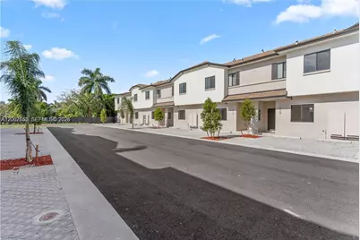 425 SW 1st St #1, Florida City, FL 33034 - Photo 21